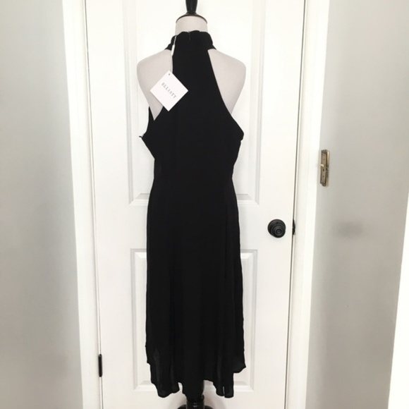 Elliatt Black Midi Dress - Picture 4 of 4